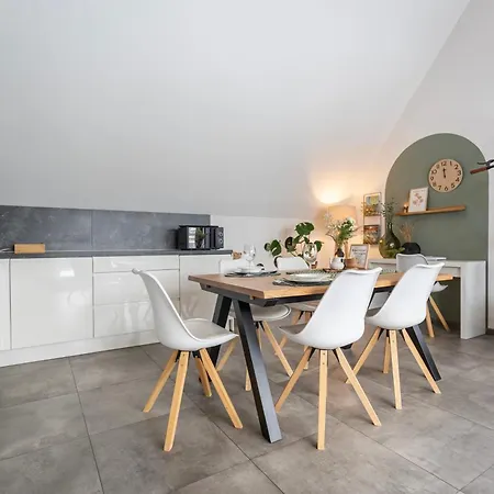 Hello Holidays Residenz - Haus Erde - Penthouse - Sauna - Parkplatz *